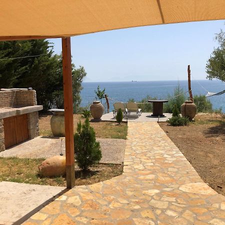Seafront Studio With Direct Beach Access Koróni Εξωτερικό φωτογραφία