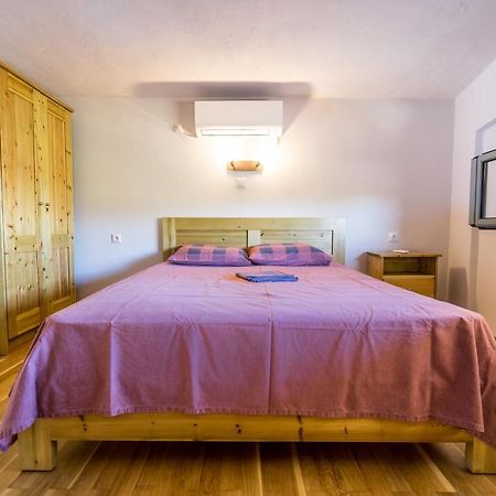 Seafront Studio With Direct Beach Access Koróni Εξωτερικό φωτογραφία