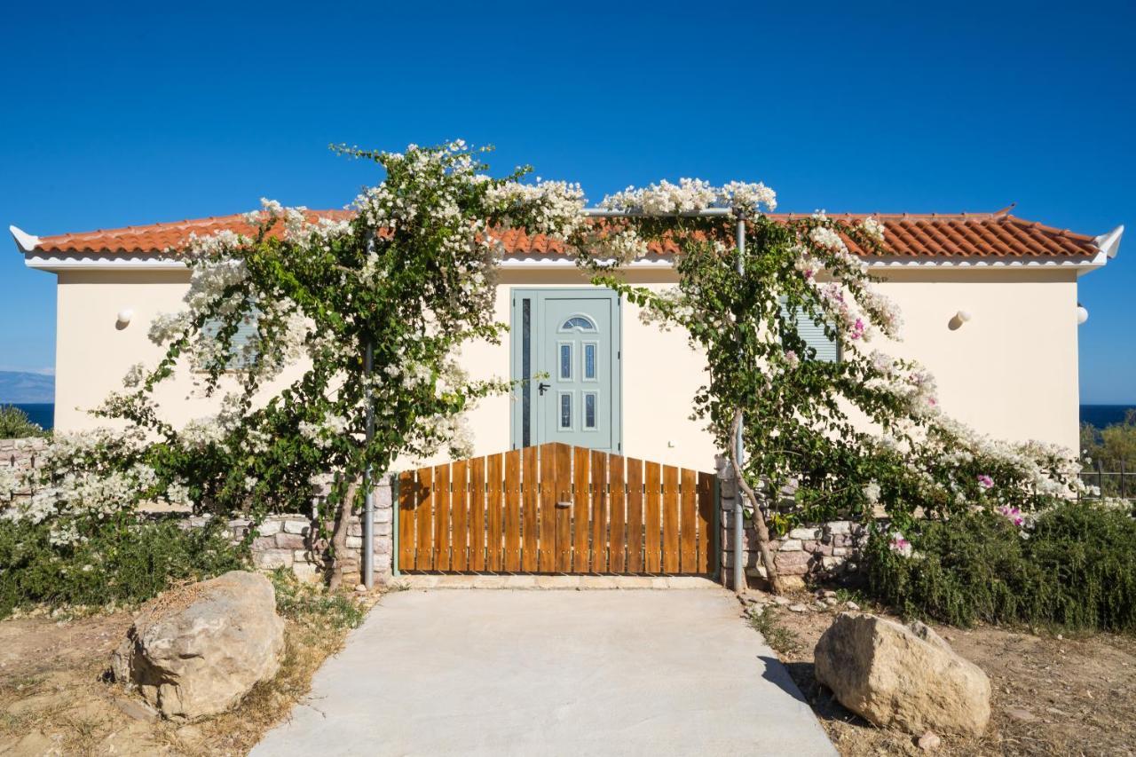 Seafront Studio With Direct Beach Access Koróni Εξωτερικό φωτογραφία