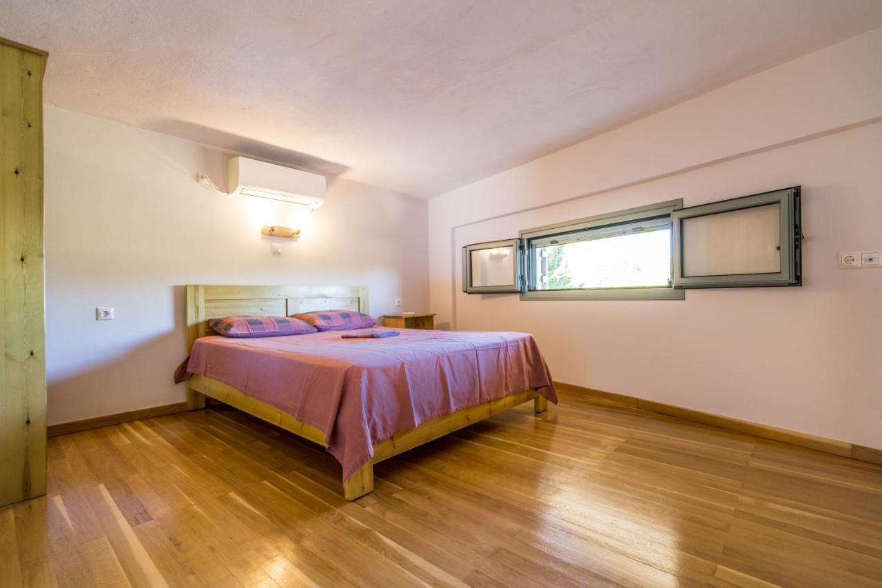 Seafront Studio With Direct Beach Access Koróni Εξωτερικό φωτογραφία